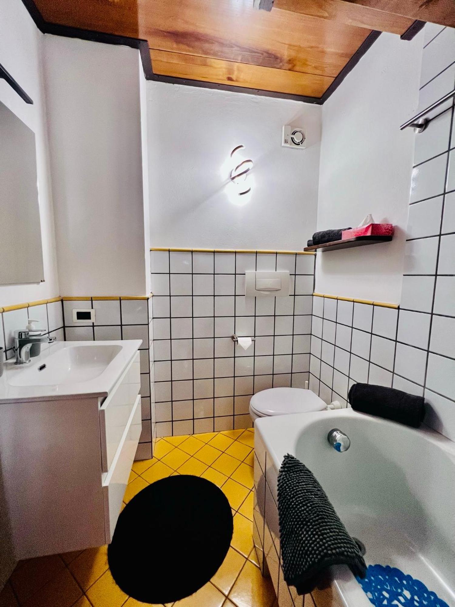 Vittoria Holiday House ストレーザ エクステリア 写真